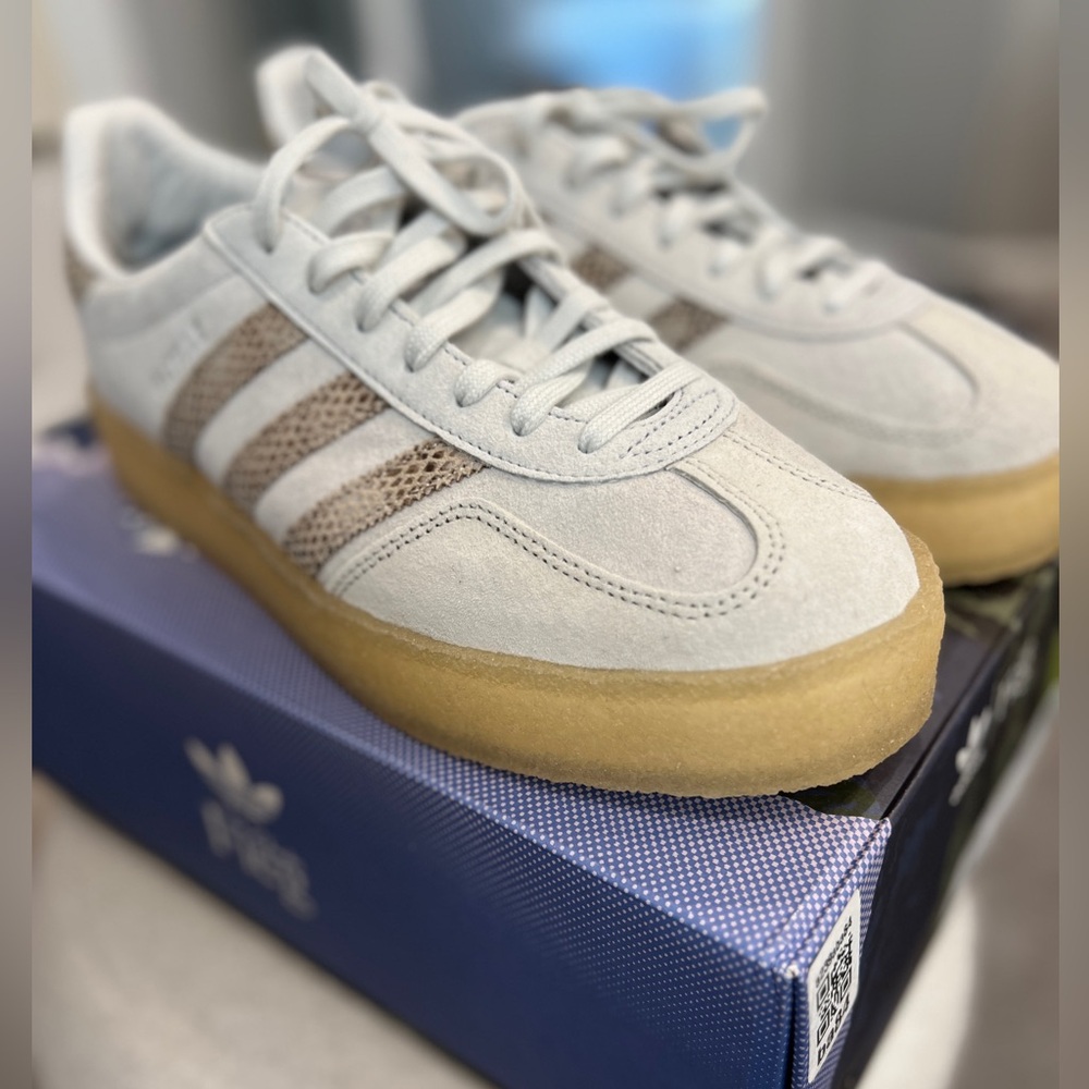 Ronnie fieg 8th street Clarks Adidas Gazelle Kith